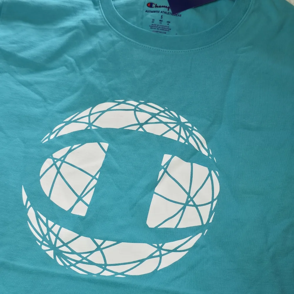 Champion Graphic Crewneck T Shirt Size S Blue New With Tags - Picture 2 of 3
